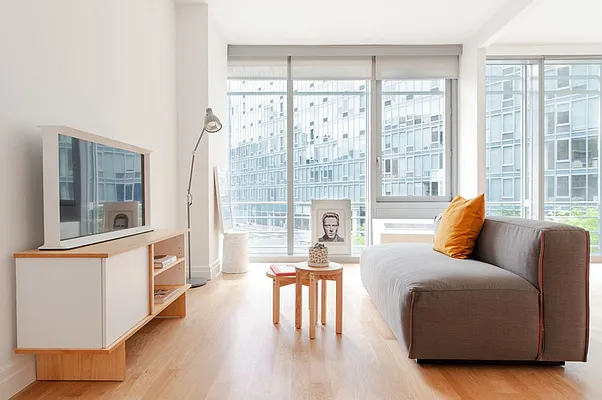 Rented by Two Trees | media 29