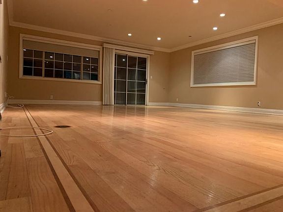 4th image of 2230 Lake View Ave #A