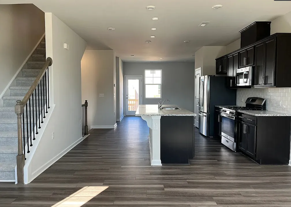 314 Carolina Spirings Boulevard Dr — Photo 3