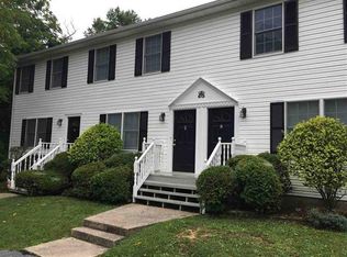 1388 5th St, Waynesboro, VA 22980