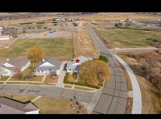 510 Columbine Dr, Rifle, CO 81650