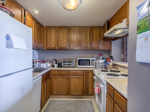 5th image of 2124 Awihi Pl APT 313