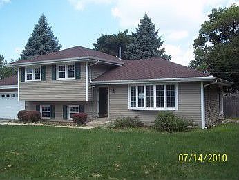 1st image of 28W770 Barnes Ave