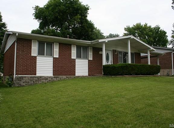 2nd image of 11933 Barbara Dr