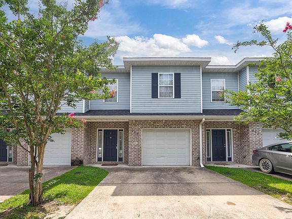 2nd image of 988 Leigh Ann Ln