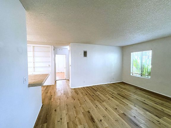 2nd image of 2314 Chariton St #103-01