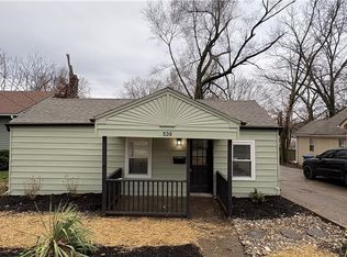 539 E Mill St, Liberty, MO 64068