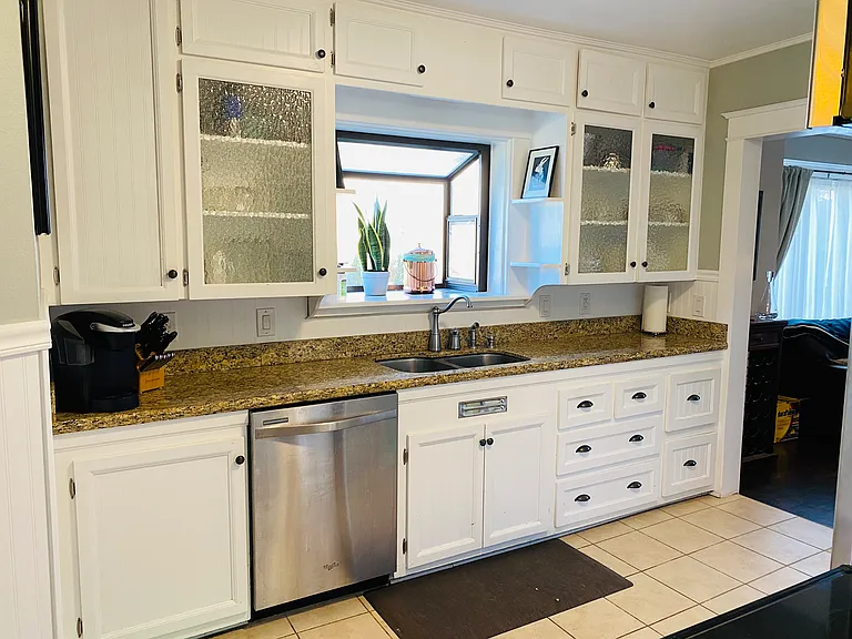 4131 N 29th St — Photo 17