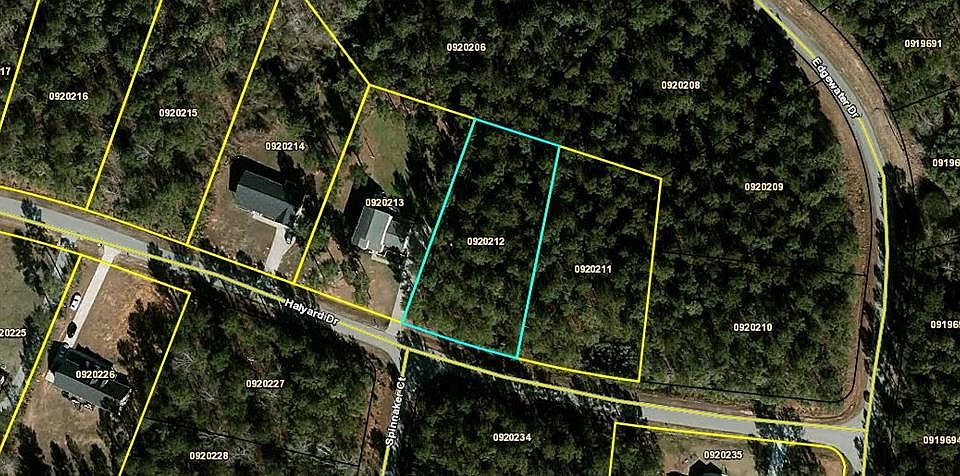 1st image of 8 Halyard Dr