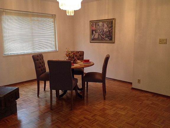 Formal dining room