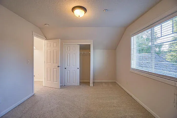 1107 NE 151st Ave — Photo 5