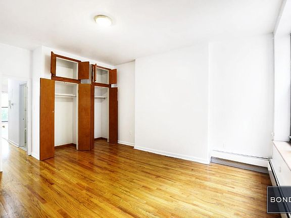 5th image of 4 W 130th St APT 2