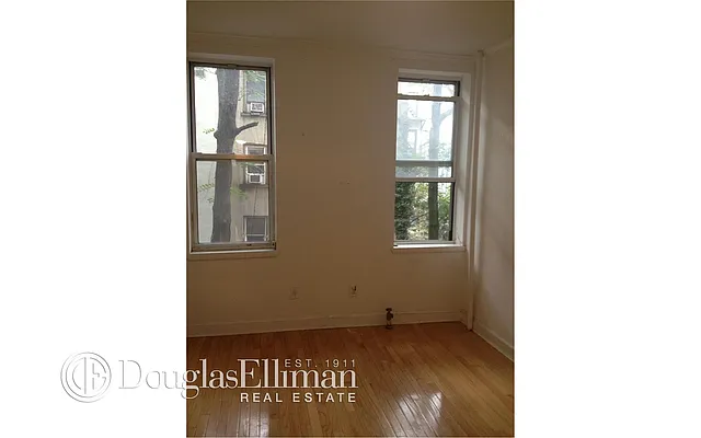 Rented by Douglas Elliman | media 26