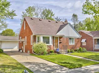 14220 Lincoln St, Oak Park, MI 48237