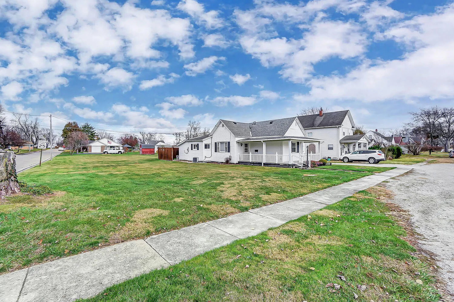 67 W Xenia St photo 1