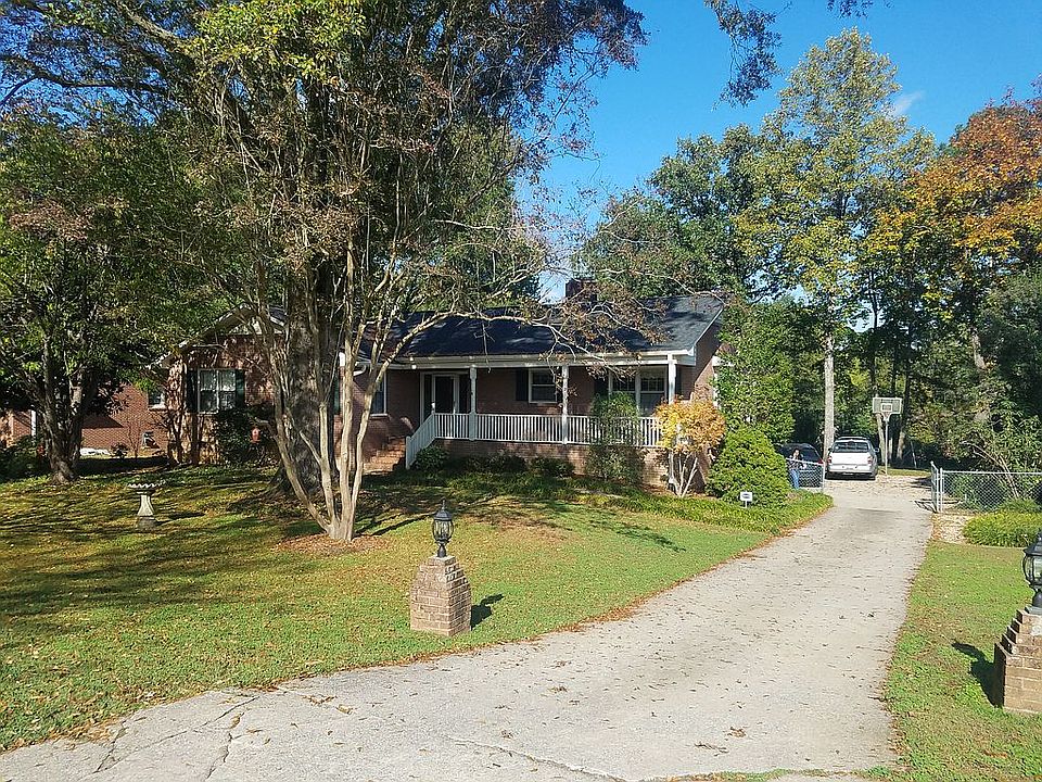1st image of 186 Gordon Dr