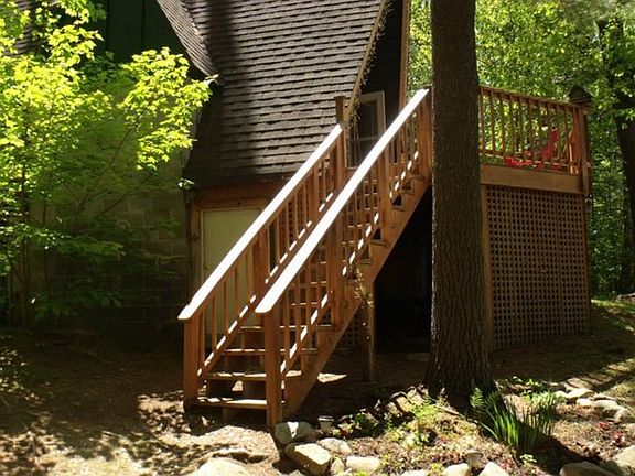 3rd image of 72 Juniper Hill Ln
