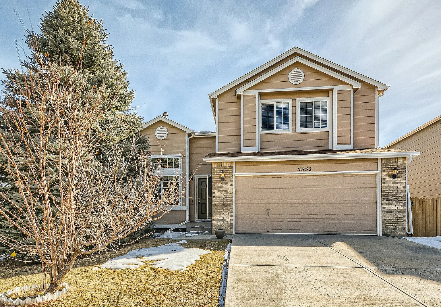 5552 South Yakima Street — Photo 1
