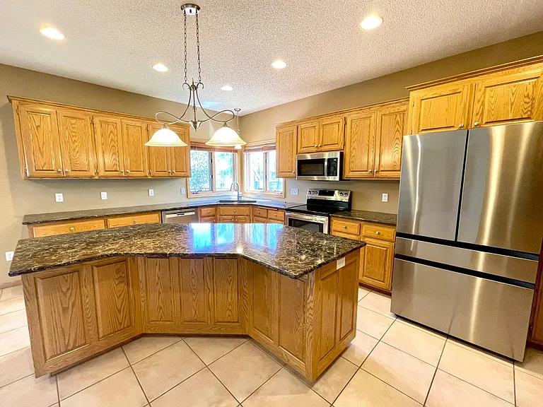 640 S Park Ct — Photo 8
