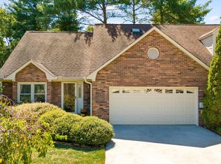 715 Landing Ln, Knoxville, TN 37934