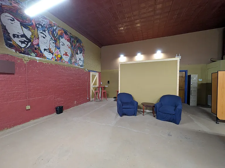 117 S College Ave #1 — Photo 5