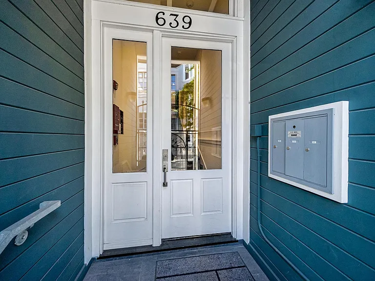 639A Natoma St — Photo 4