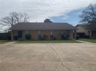 414 Brentwood Dr E, College Station, TX 77840