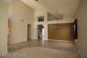 4th image of 734 W Desert Broom Dr