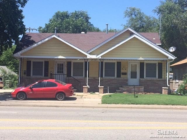 1st image of 314 W Crawford Ave