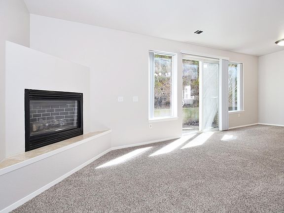 3rd image of 8112 SE Aspen Summit Dr Unit 82