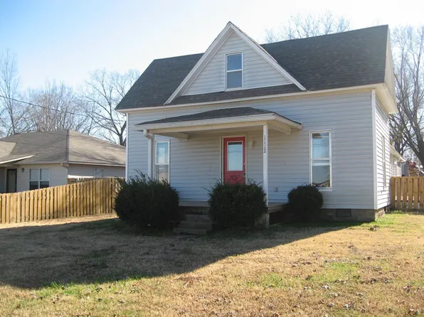 1112 E Harvard St, Siloam Springs, AR 72761