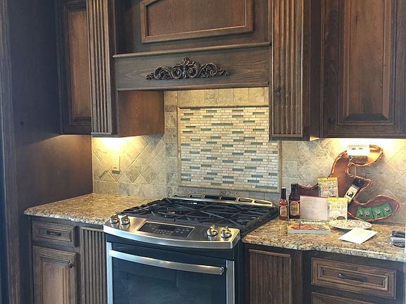 4th image of 789 Hackberry Dr