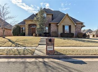 1724 NW 185th St, Edmond, OK 73012