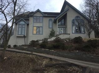 3922 Ash Dr, Allison Park, PA 15101