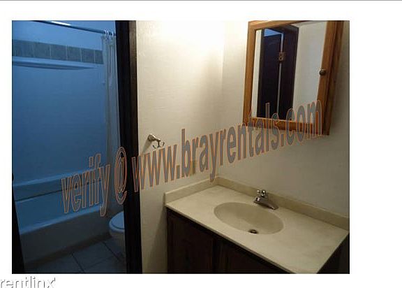 3150 Lakeside Dr. #207 btrm watermarked