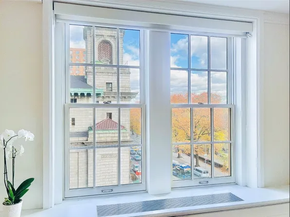 360 Central Park West image 5 of 18