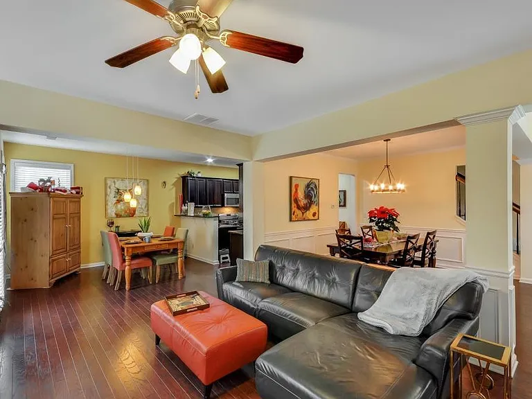 6035 Falls Landing Dr — Photo 12