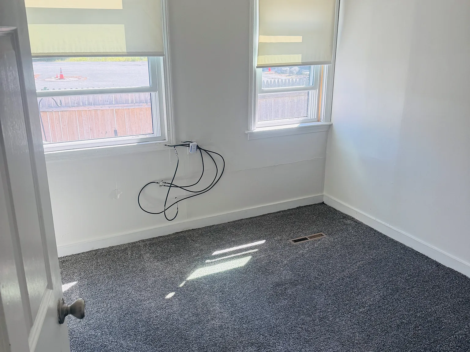 2 bed, 650 sqft, $1,700 — Photo 4