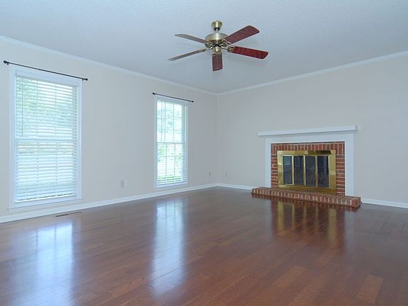 4th image of 1814 Northwood Dr