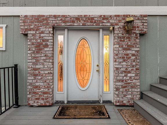 2nd image of 17896 Chaparral Dr