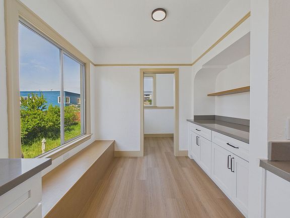 2nd image of 58 Vale St #58