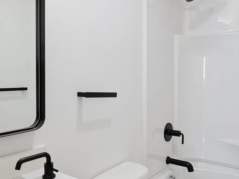 3132 SW Marigold St — Photo 37