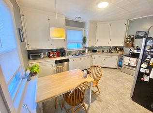 36 Clarke St APT 5, Burlington, VT 05401