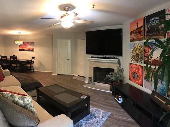 4th image of 5805 Oak Bend Ln Unit 207