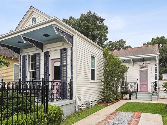 4th image of 1028 Dante St