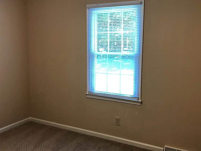 2260 Terrell Pl — Photo 12