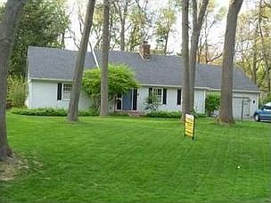 1st image of 16811 Edinburg Ln