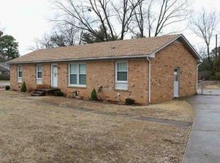 317 Rue Le Mans Dr, Clarksville, TN 37042