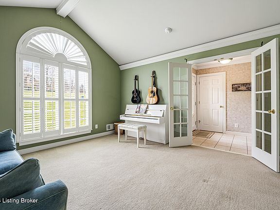 5th image of 7600 Park Place Cir