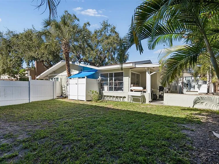 2302 S Arrawana Ave — Photo 55